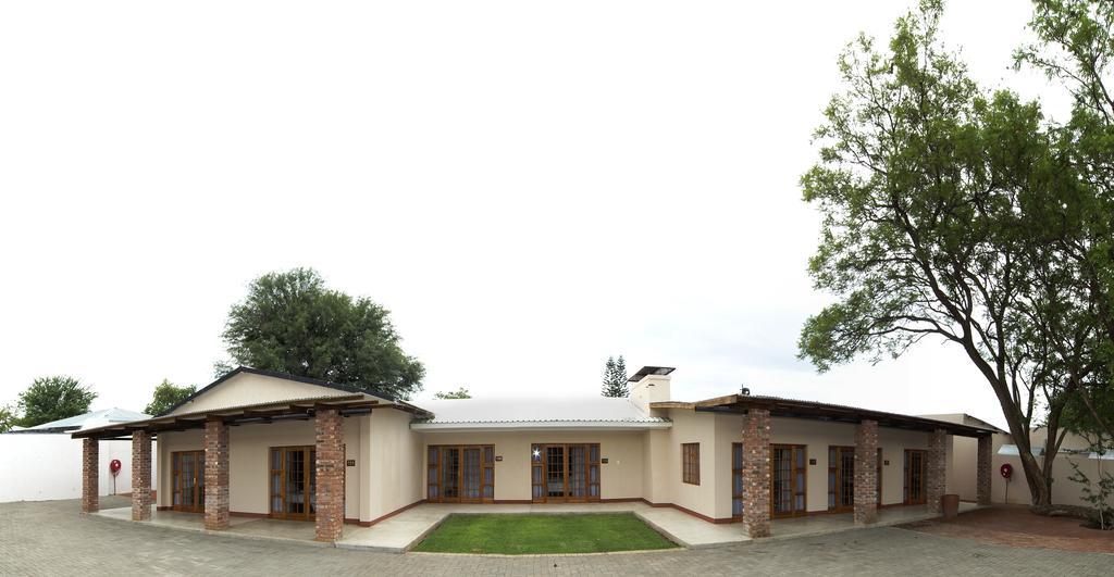 Casa Forno Country Hotel Otjiwarongo Dış mekan fotoğraf