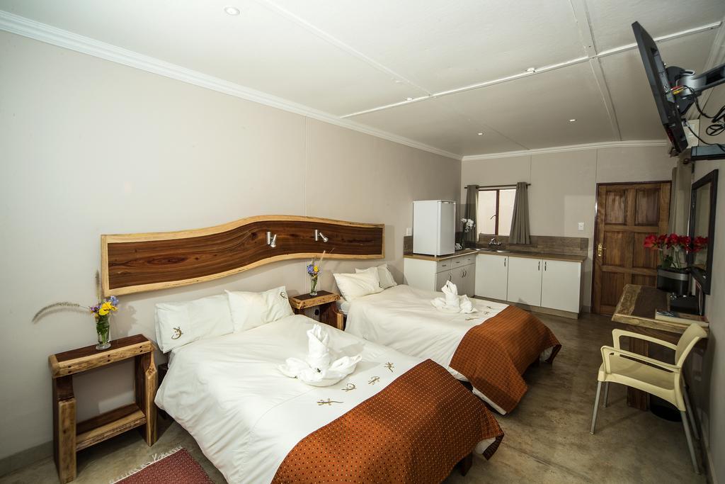 Casa Forno Country Hotel Otjiwarongo Dış mekan fotoğraf