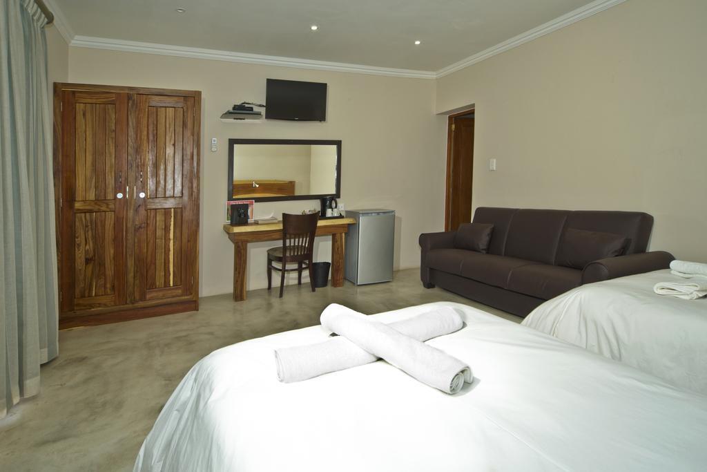 Casa Forno Country Hotel Otjiwarongo Dış mekan fotoğraf