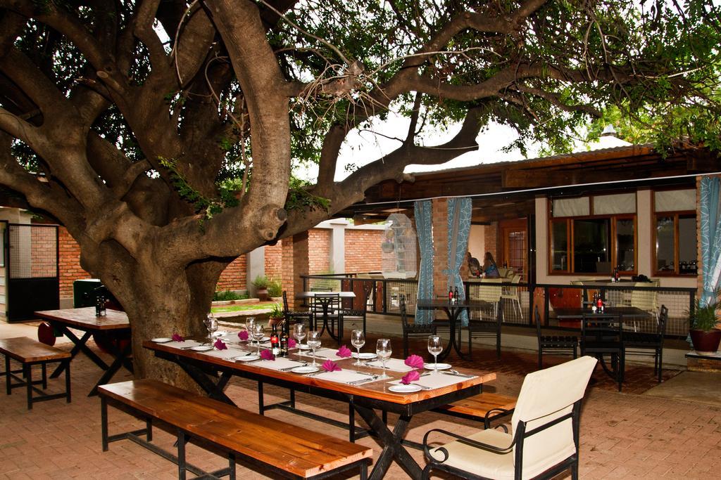 Casa Forno Country Hotel Otjiwarongo Dış mekan fotoğraf