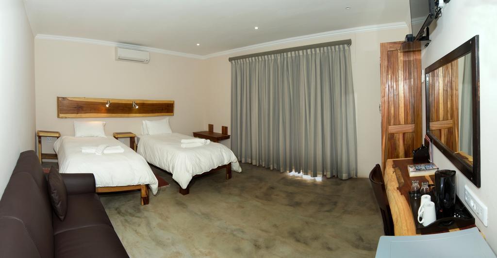 Casa Forno Country Hotel Otjiwarongo Dış mekan fotoğraf