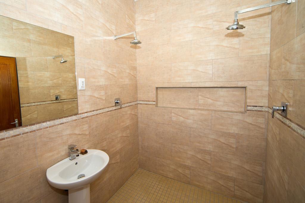 Casa Forno Country Hotel Otjiwarongo Dış mekan fotoğraf