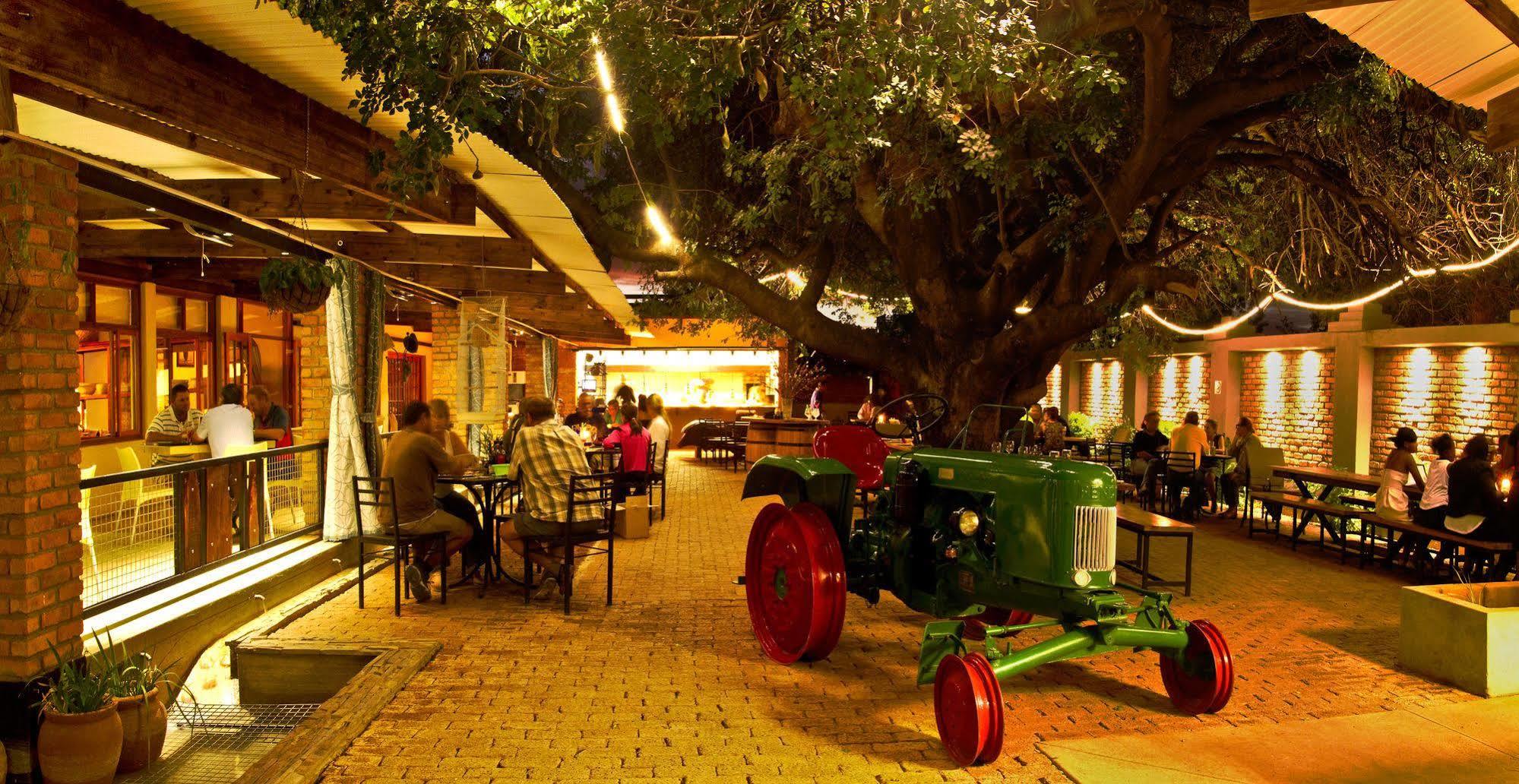 Casa Forno Country Hotel Otjiwarongo Dış mekan fotoğraf