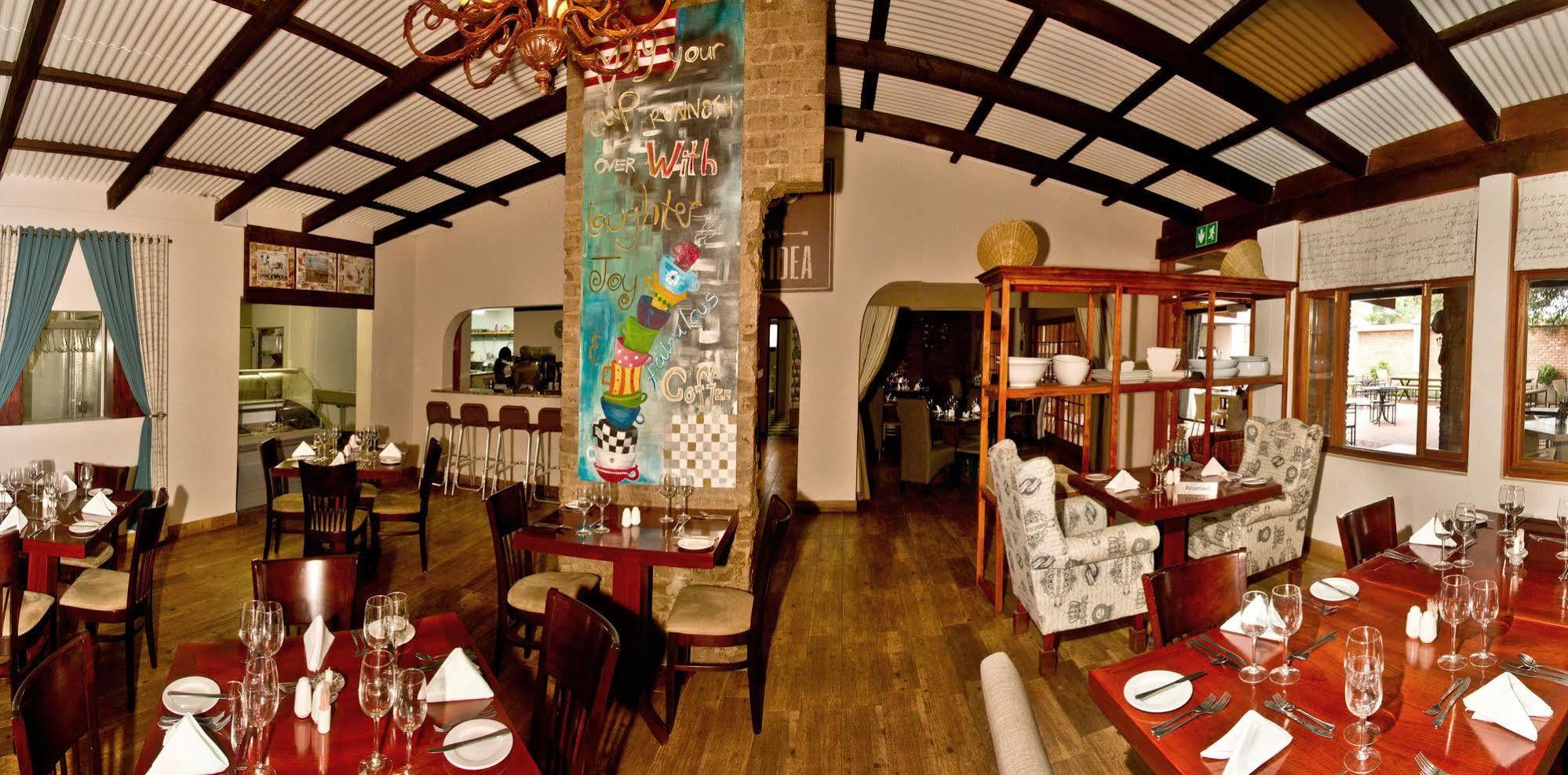 Casa Forno Country Hotel Otjiwarongo Dış mekan fotoğraf