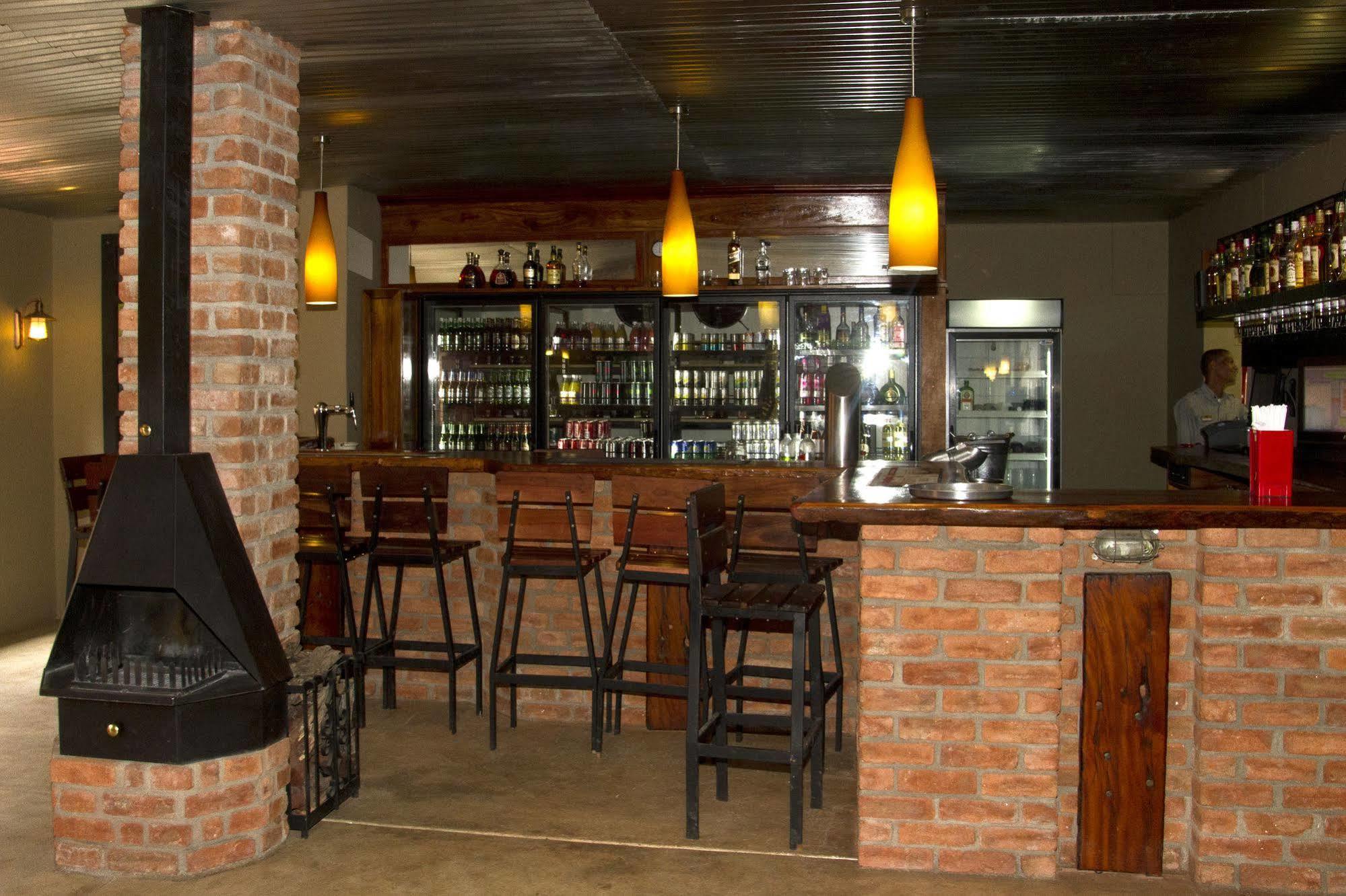 Casa Forno Country Hotel Otjiwarongo Dış mekan fotoğraf
