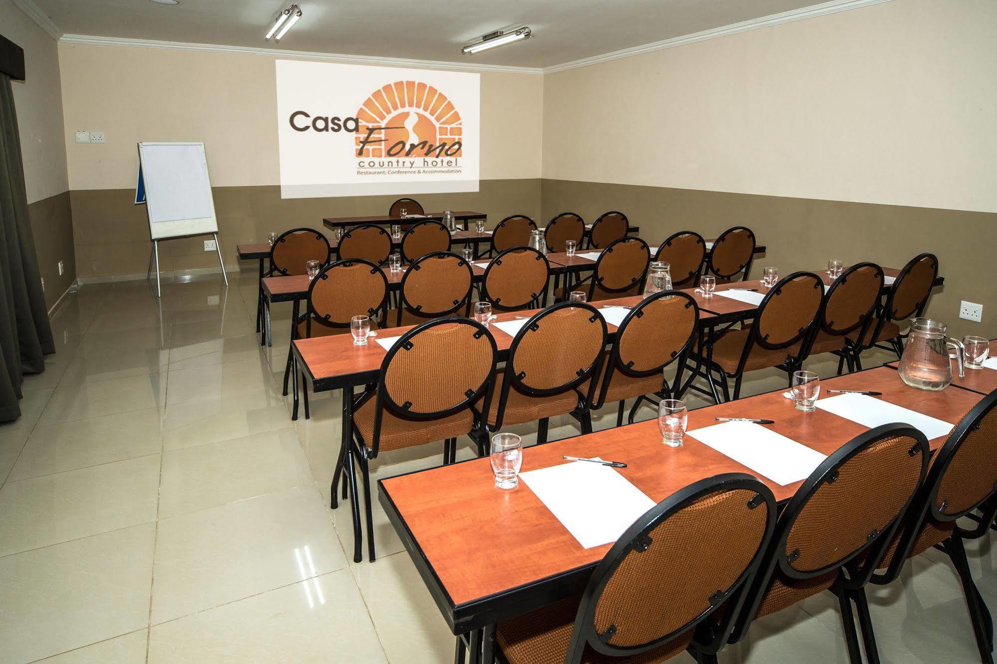 Casa Forno Country Hotel Otjiwarongo Dış mekan fotoğraf