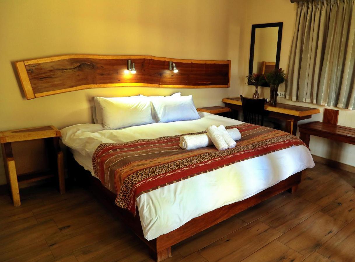 Casa Forno Country Hotel Otjiwarongo Dış mekan fotoğraf